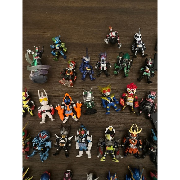 Lot Kamden Rider 41 figures Japan. - Picture 2 of 3